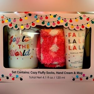 BRAND NEW GIFT SET